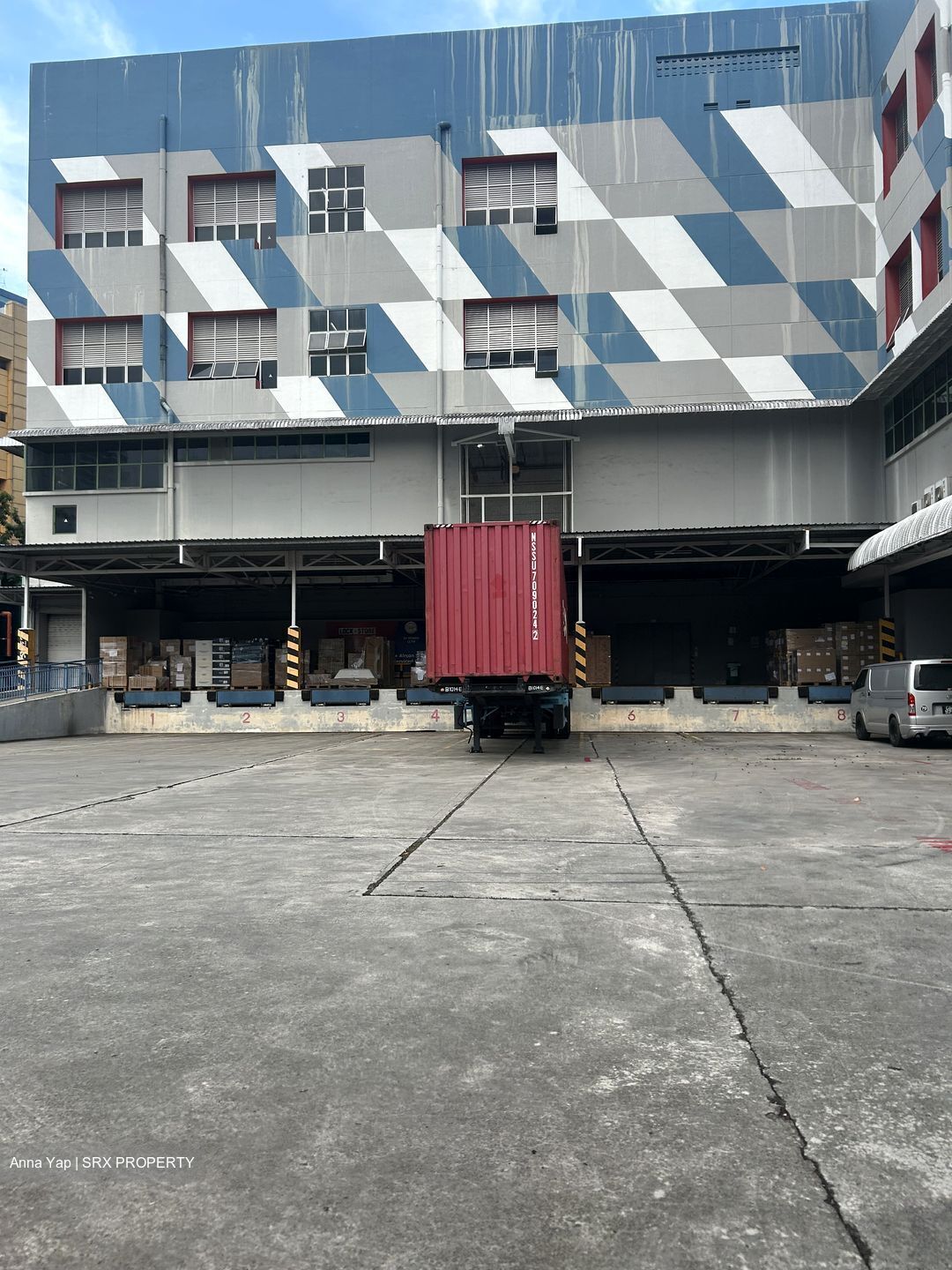 Menlo Worldwide Logistics Hub - Boon Lay (D22), Warehouse #563786391